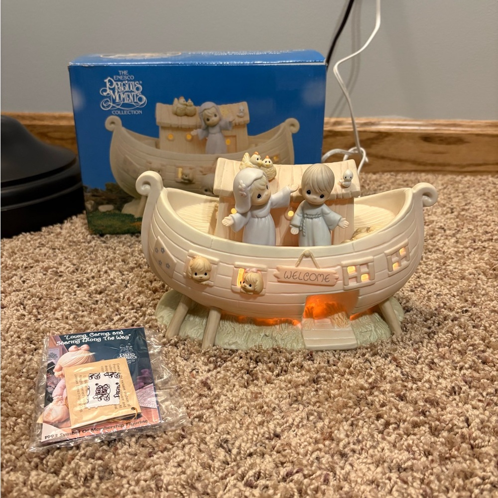 Precious moments Noah’s Ark 1992 collection